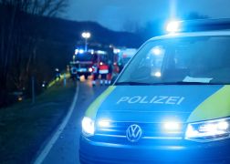 Unfall In Jena Autofahrer Ueberschlaegt Sich 03